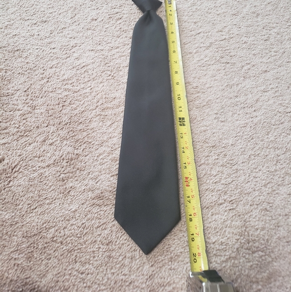 Towncraft vertically ribbed clip on tie - Picture 6 of 7